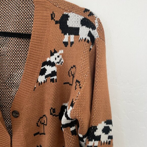 ⭐️ Cow Hipster Hippie Art Artsy Fun Party Plant Coquette Picnic Cardigan Sweater - Picture 5 of 6